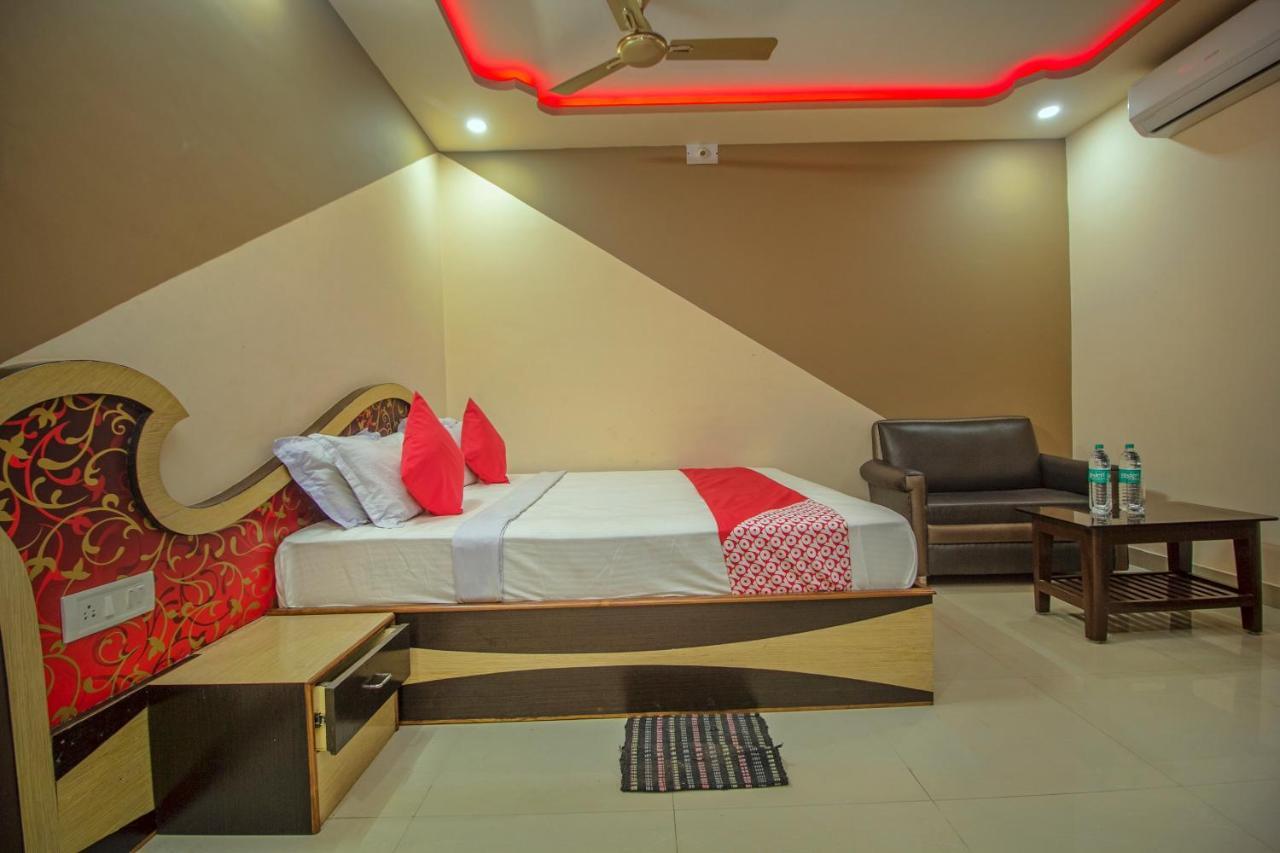 Oyo 29778 Panchadeep Bhawan Hotell Fālākāta Eksteriør bilde